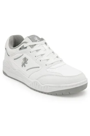 Red Tape Men Round Toe Memory Foam Sneakers